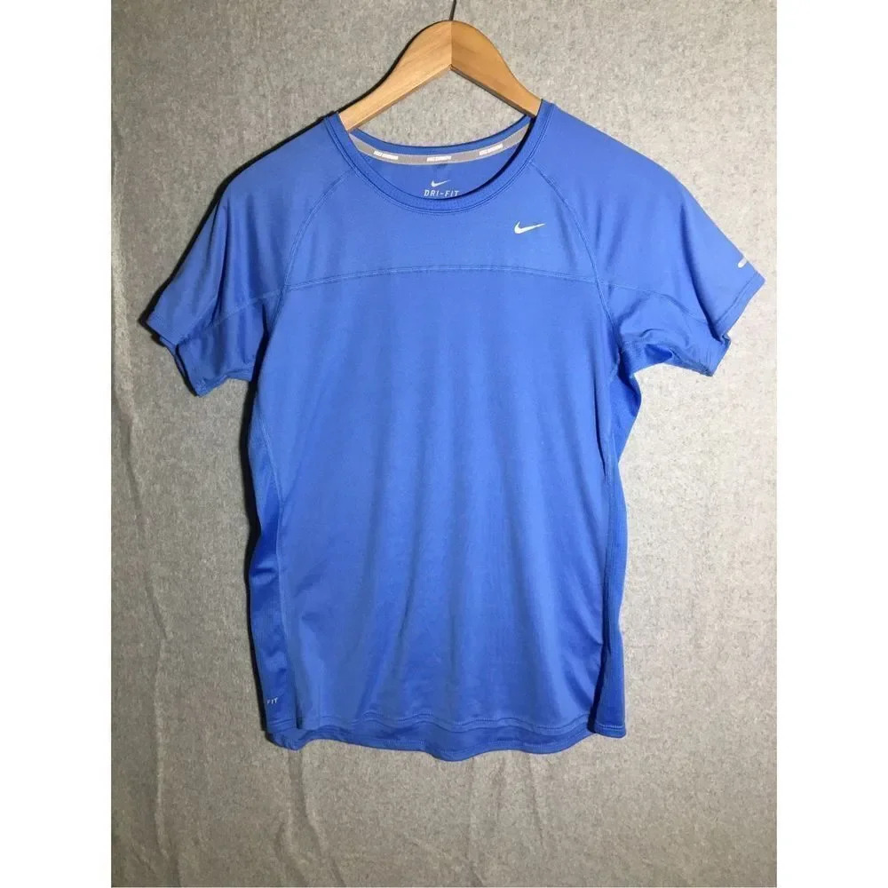Womens Nike Shirt Athletic Gym Baby Blue Slim Fitted Casual Running Athleisure